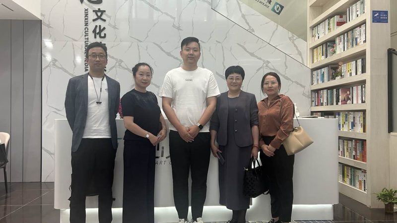 短视频代运营与自运营：时间投入的深度对比