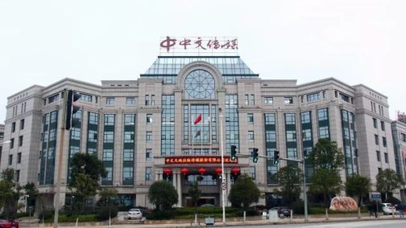 在明确分成比例的依据后，接下来需要考虑如何合理分配分成比例。以下是一些建议：